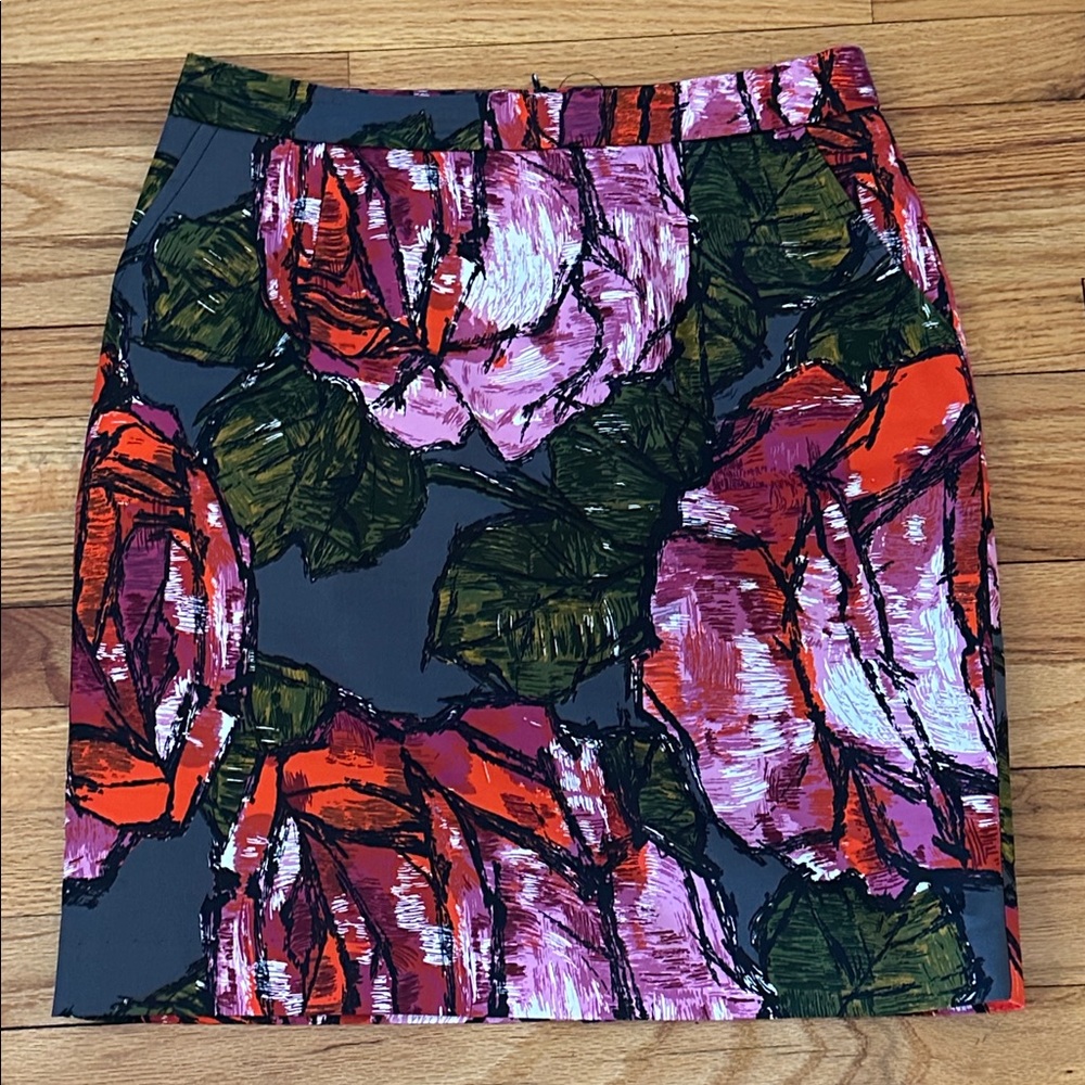 Trina Turk Pink and Red Floral Mini Skirt Sz 12